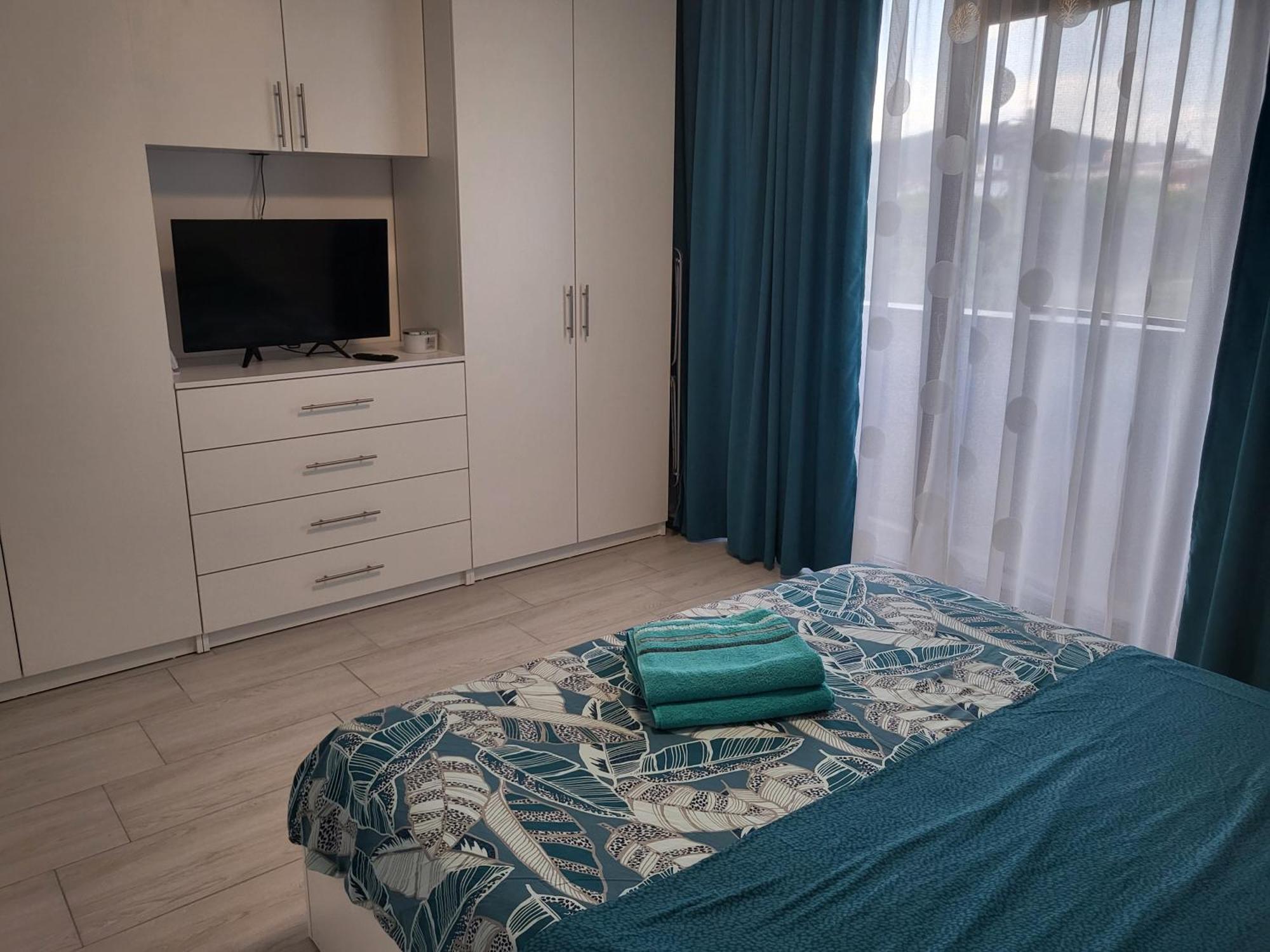 Apartament Alex, Dem Radulescu Ramnicu Valcea Exterior photo
